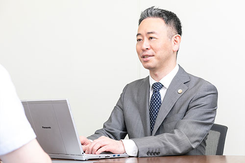 弁護士　本田 健（ほんだ たけし）